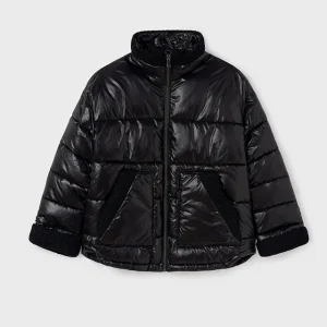 Giubbino dettaglio pellicciotto ragazza Mayoral nero lucido